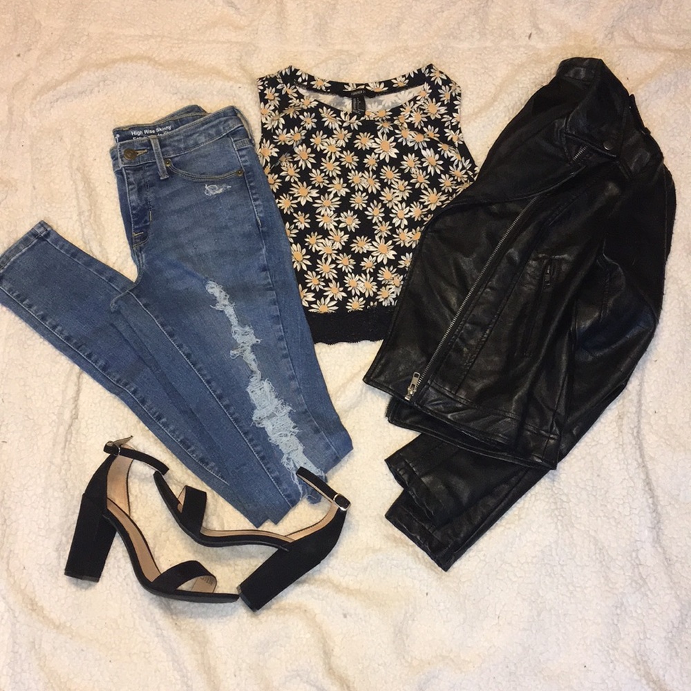 Daisy Crop Top
